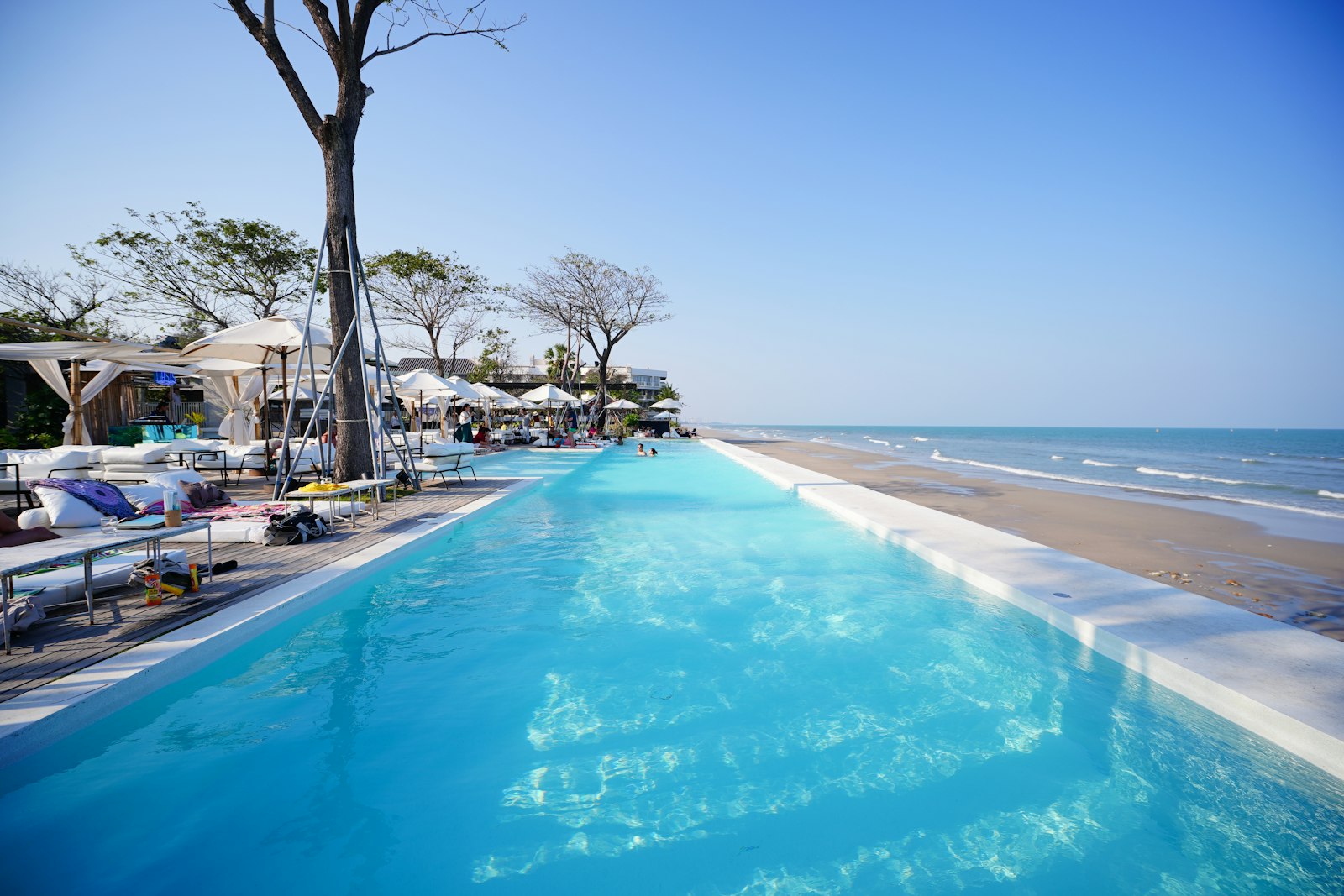 Monsoon-aware revenue management for Thai coastal hotels